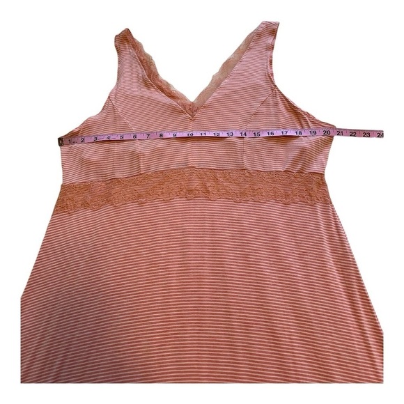 Déesse | Pennington's Sleeveless Night Gown With Built In Bra - Size XL / 1X - Picture 6 of 9